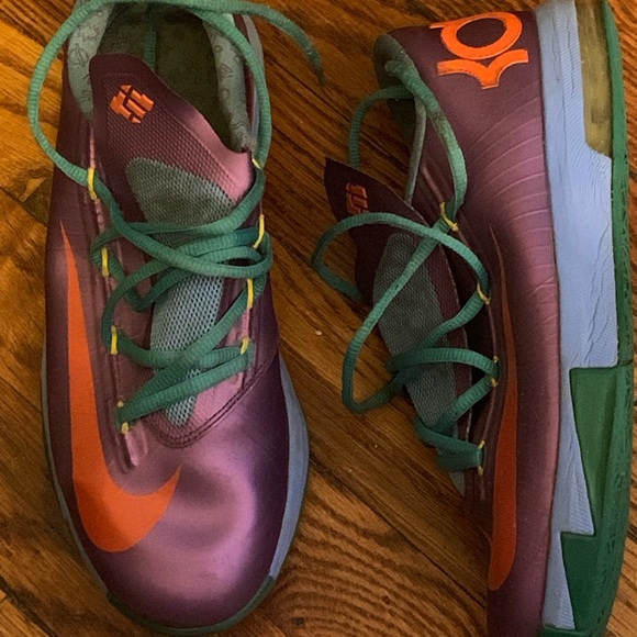 kd sneakers youth